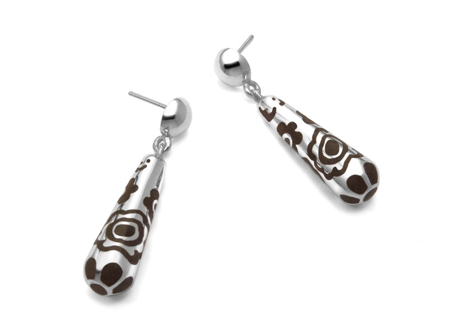 Drop-shaped earrings with flower inlay in wood