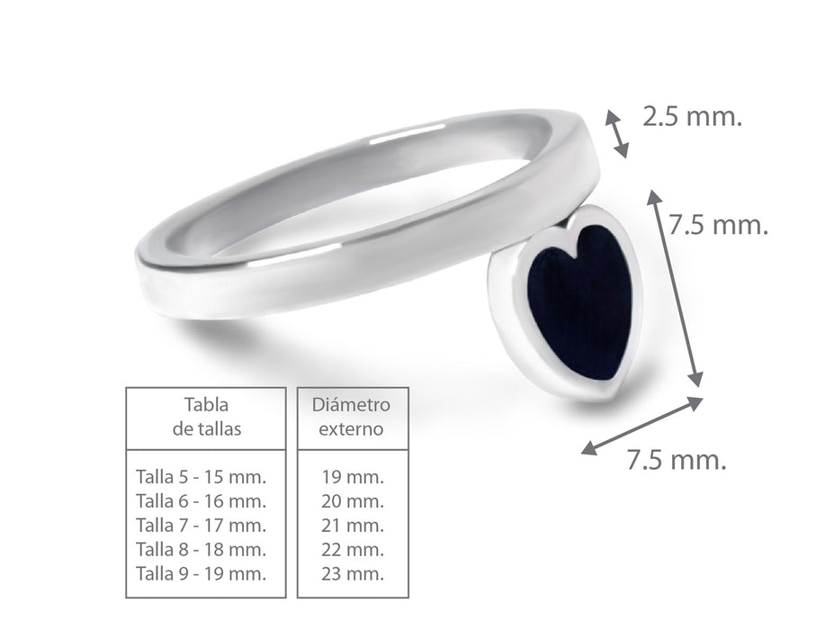 Anillo de plata corazon incrustado en madera argolla cuadrada